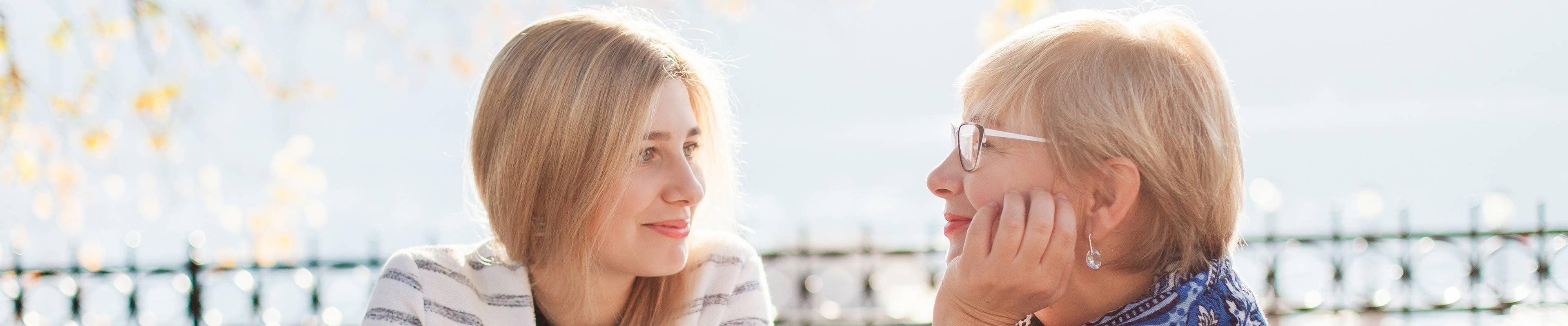 Web_Mother and daughter having a conversation about life insurance